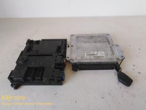 Używane Komputer sterowania silnika Peugeot 406 (8B) 2.0 HDi 110 Cena € 150,00 Procedura marży oferowane przez Fa. Klijnstra & Zn. VOF