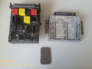 Begagnade Dator, motorstyrning Renault Laguna Pris € 175,00 Marginaltabell erbjuds av Fa. Klijnstra & Zn. VOF