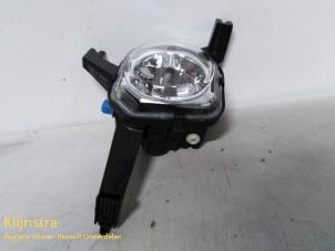 Nya Dimljus, höger fram Peugeot 306 Break (7E) Pris på förfrågan erbjuds av Fa. Klijnstra & Zn. VOF