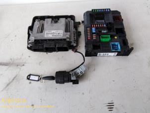 Begagnade Dator, motorstyrning Peugeot 208 Pris € 35,00 Marginaltabell erbjuds av Fa. Klijnstra & Zn. VOF