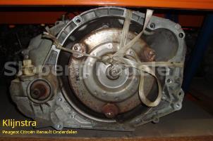 Gebruikte Versnellingsbak Peugeot 406 (8B) 1.8 16V Prijs op aanvraag aangeboden door Fa. Klijnstra & Zn. VOF