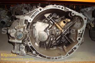 Gebruikte Versnellingsbak Peugeot 607 (9D/U) 2.2 HDi 16V FAP Prijs op aanvraag aangeboden door Fa. Klijnstra & Zn. VOF