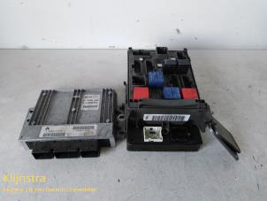 Begagnade Dator, motorstyrning Renault Laguna II (BG) 1.8 16V Pris € 175,00 Marginaltabell erbjuds av Fa. Klijnstra & Zn. VOF