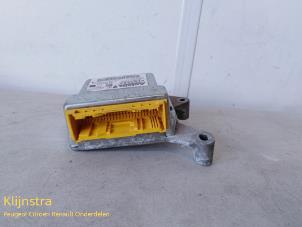 Begagnade Airbagmodul Renault Trafic Pris € 85,00 Marginaltabell erbjuds av Fa. Klijnstra & Zn. VOF