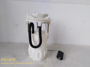 Begagnade Bensinpump Opel Vivaro Pris på förfrågan erbjuds av Fa. Klijnstra & Zn. VOF