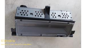 Begagnade Innerdisplay Renault Laguna I (B56) 3.0 V6,V6 Baccara Pris på förfrågan erbjuds av Fa. Klijnstra & Zn. VOF