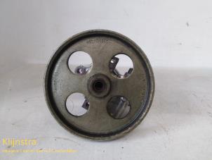 Begagnade Servostyrningspump Peugeot 306 (7A/C/S) 1.4 Kat. Pris på förfrågan erbjuds av Fa. Klijnstra & Zn. VOF