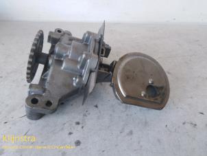 Używane Pompa oleju Citroen Berlingo 1.8 SX Cena na żądanie oferowane przez Fa. Klijnstra & Zn. VOF