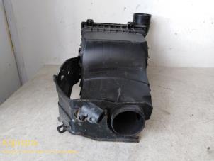 Begagnade Luftfilterhus Peugeot 206 (2A/C/H/J/S) 2.0 XS,XT HDi Pris på förfrågan erbjuds av Fa. Klijnstra & Zn. VOF
