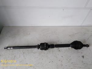 Begagnade Drivaxel, höger fram Renault Laguna II Grandtour (KG) 2.2 dCi 150 16V Pris på förfrågan erbjuds av Fa. Klijnstra & Zn. VOF