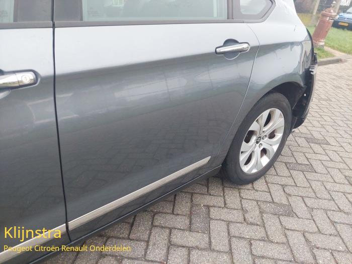 Portier 4Deurs links-achter van een Citroën C5 III Berline (RD) 1.6 16V THP 155 2011
