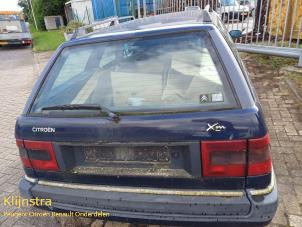 Używane Tylna klapa Citroen XM Break (Y4) 2.1 Turbo D 12V Cena € 150,00 Procedura marży oferowane przez Fa. Klijnstra & Zn. VOF