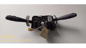 Gebruikte Combischakelaar Stuurkolom Dacia Logan Prijs op aanvraag aangeboden door Fa. Klijnstra & Zn. VOF