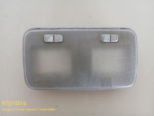 Begagnade Innerbelysning, fram Fiat Ducato (250) 2.2 D 100 Multijet Euro 4 Pris € 45,00 Marginaltabell erbjuds av Fa. Klijnstra & Zn. VOF