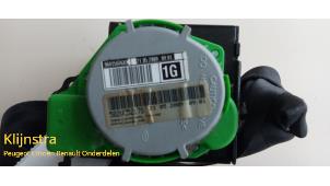 Begagnade Främre säkerhetsbälte, vänster Peugeot Partner 1.6 HDI 90 16V Pris € 151,25 Inklusive moms erbjuds av Fa. Klijnstra & Zn. VOF