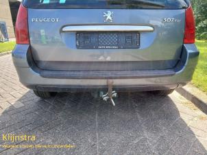 Begagnade Bakre stötfångare Peugeot 307 SW (3H) 2.0 16V Pris på förfrågan erbjuds av Fa. Klijnstra & Zn. VOF