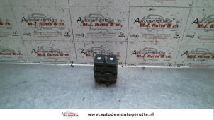 O109281 Gebruikte schakelblok ruiten Renault Clio