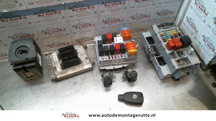Gebruikte Cilinderslotenset (compleet) Fiat Croma O82105