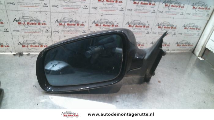 Gebruikte Buitenspiegel links Audi A8 O84130