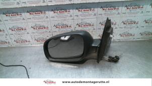 O85657 Gebruikte buitenspiegel links Seat Arosa
