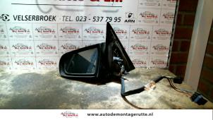 Begagnade Skärmspegel, vänster Cadillac Seville (K-body) 4.6 STS/North Star V8 32V Pris på förfrågan erbjuds av Autodemontage M.J. Rutte B.V.