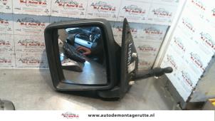 O84479 Gebruikte spiegel buiten links Opel Combo