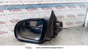 O84444 Gebruikte spiegel buiten links Opel Corsa