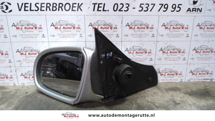 Gebruikte Spiegel Buiten links Opel Corsa O84445