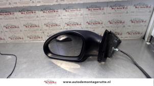 O85648 Gebruikte spiegel buiten links Seat Cordoba