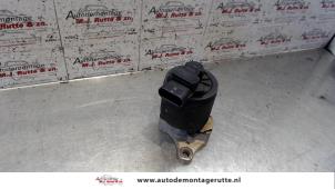 Gebruikte EGR Klep Opel Vectra B (38) 2.5 V6 24V Ecotec Prijs op aanvraag aangeboden door Autodemontage M.J. Rutte B.V.