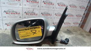 O84553 Gebruikte spiegel buiten links Volkswagen Polo