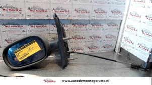 O85315 Gebruikte spiegel buiten links Renault Megane Scenic