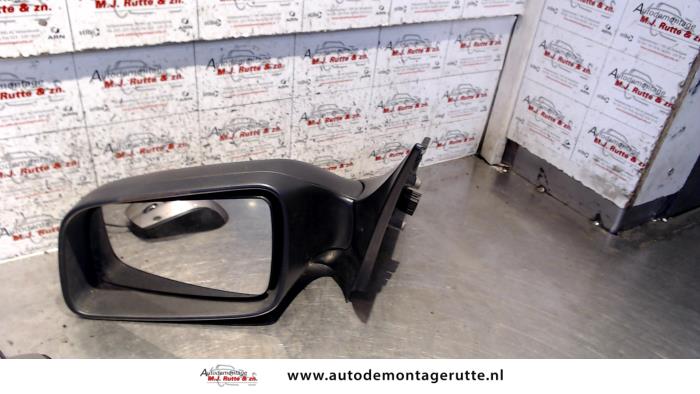 Gebruikte Spiegel Buiten links Opel Astra O84401