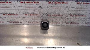 Begagnade Spegelspak Landrover Freelander Hard Top 2.5 V-6 Pris på förfrågan erbjuds av Autodemontage M.J. Rutte B.V.