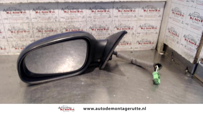 Gebruikte Buitenspiegel links Volvo V70 O85567