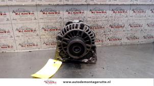 Begagnade Dynamo Renault Megane II (BM/CM) 1.6 16V Pris på förfrågan erbjuds av Autodemontage M.J. Rutte B.V.