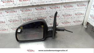 O84504 Gebruikte buitenspiegel links Opel Meriva