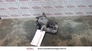 Begagnade Bakre bromsok, höger Audi A6 Avant (C5) 2.5 TDI V6 24V Pris på förfrågan erbjuds av Autodemontage M.J. Rutte B.V.