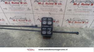 O108553 Gebruikte combischakelaar ramen Opel Zafira