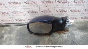 O85164 Gebruikte spiegel buiten links Citroen Picasso