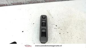 O109625 Gebruikte schakelblok ruiten Suzuki Alto