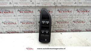 O109324 Gebruikte combischakelaar ramen Renault Laguna