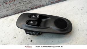 O108937 Gebruikte combischakelaar ramen Hyundai Accent