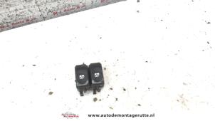 O109356 Gebruikte schakelblok ruiten Renault Modus
