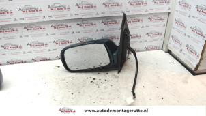 O85606 Gebruikte buitenspiegel links Daihatsu Young RV