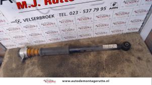Begagnade Stötdämpare, höger bak Volkswagen Polo V (6R) 1.2 TDI 12V BlueMotion Pris på förfrågan erbjuds av Autodemontage M.J. Rutte B.V.