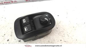 Gebruikte Combischakelaar ramen Citroen Jumpy (BS/BT/BY/BZ) 1.9Di Prijs op aanvraag aangeboden door Autodemontage M.J. Rutte B.V.