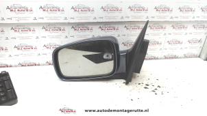 O85050 Gebruikte buitenspiegel links Kia Sorento