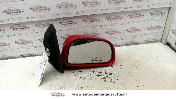 Gebruikte Buitenspiegel links Mitsubishi Space Star O85443