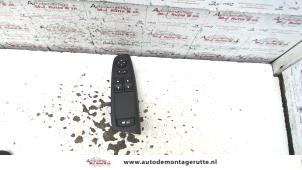 O108741 Gebruikte combischakelaar ramen Fiat Stilo